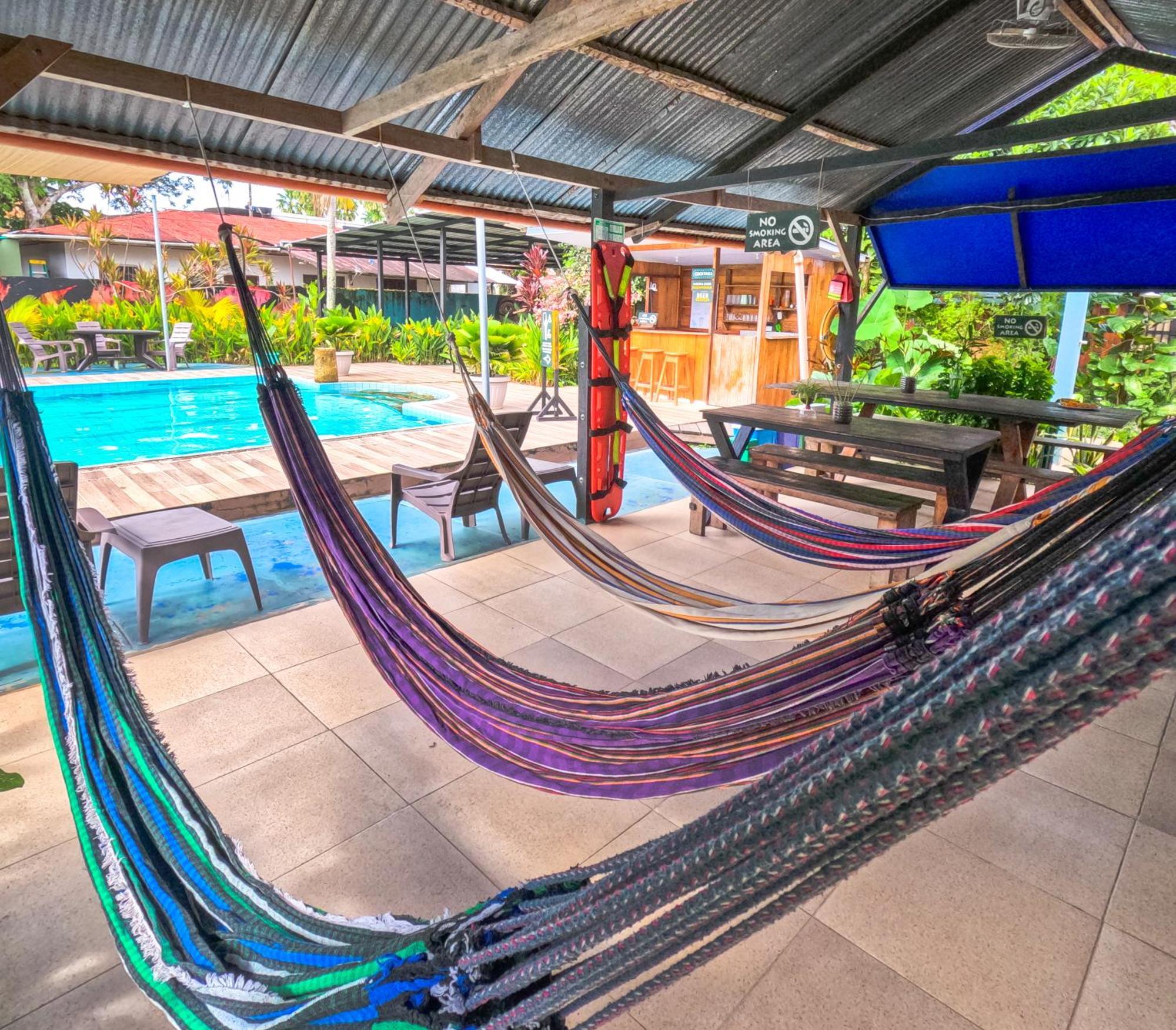 Hostel Casa De Las Palmas Tours Leticia Luaran gambar